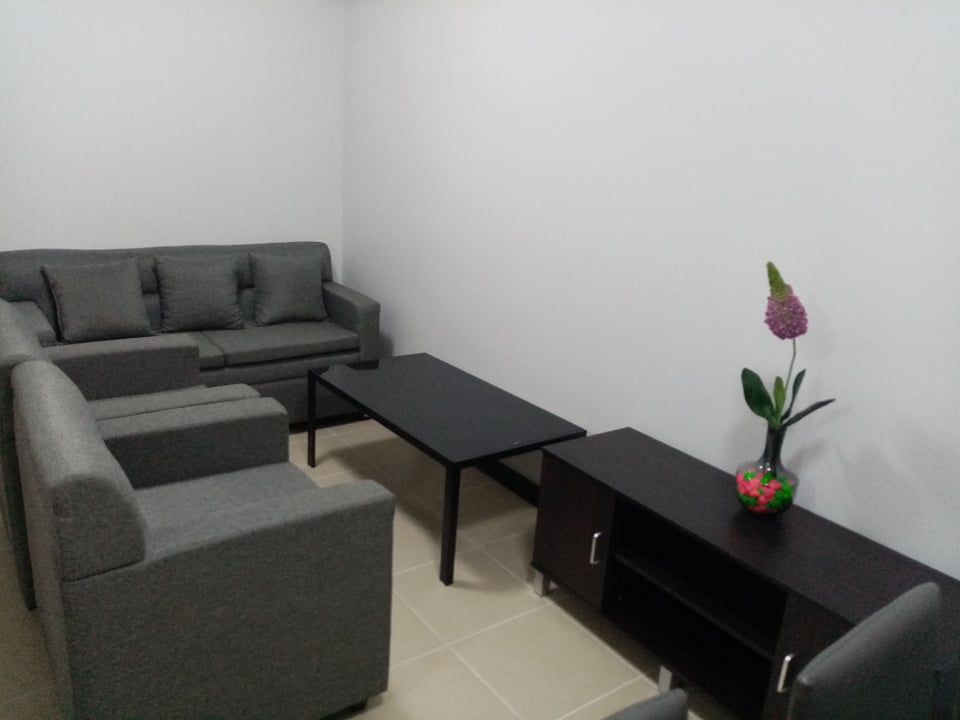 554_12_ALR-00C-C-04005_0.jpg
